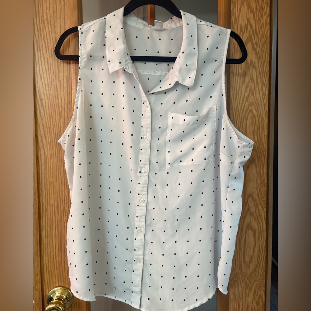 Old Navy dressy blouse